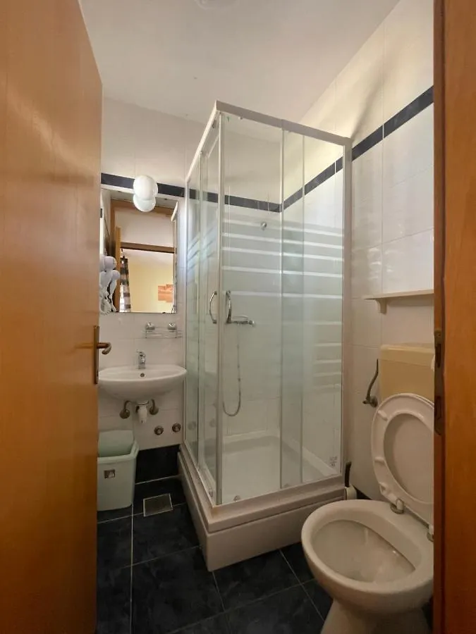 Pag Marina Rooms & Apartment Pag Town