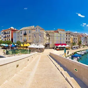 Baraba Pag Town