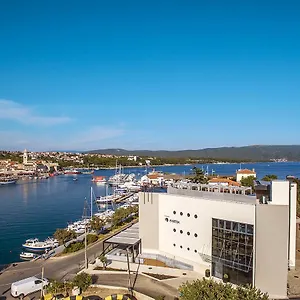 https://hotel-maritim.primorje-gorskikotar.com