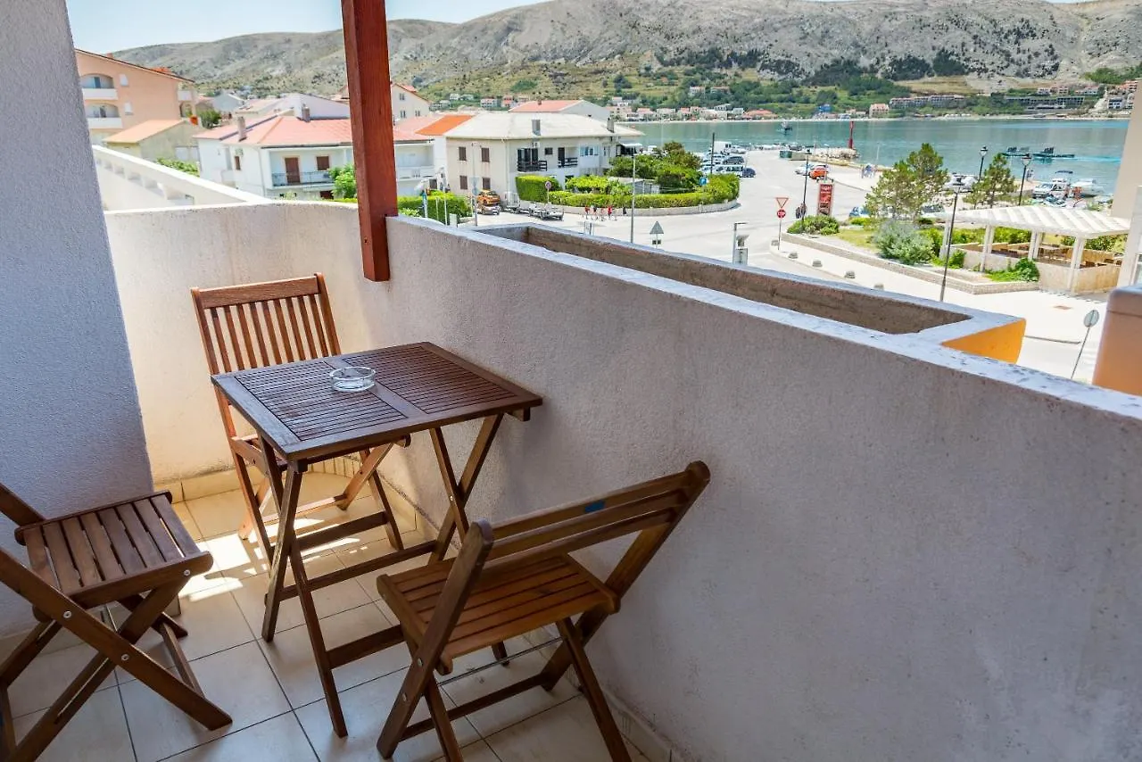 Pag Marina Rooms&Apartment
